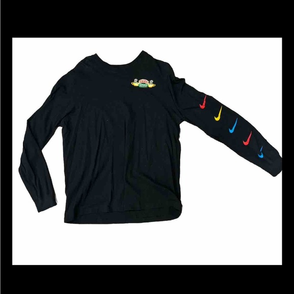 kyrie friends long sleeve